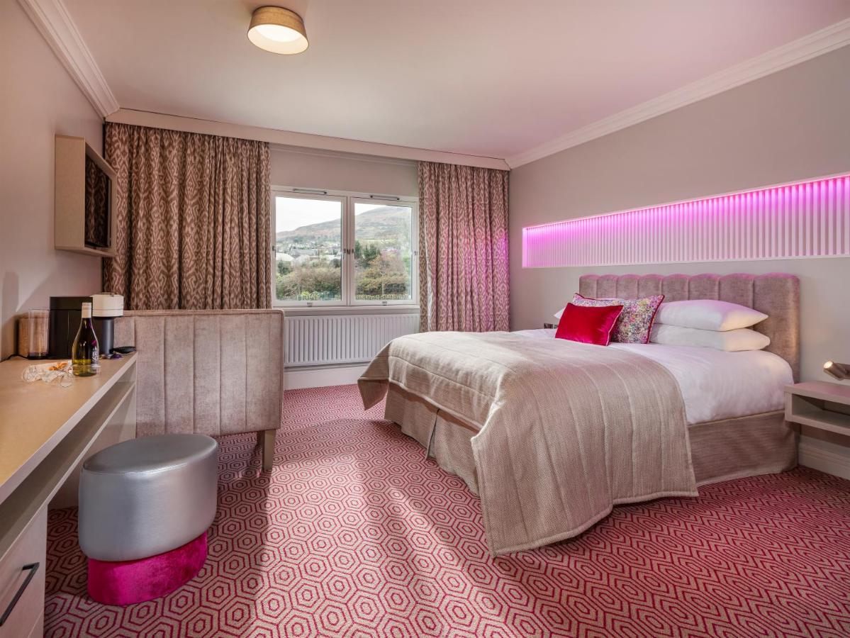 Four Seasons Hotel, Spa&Leisure Club Carlingford Extérieur photo