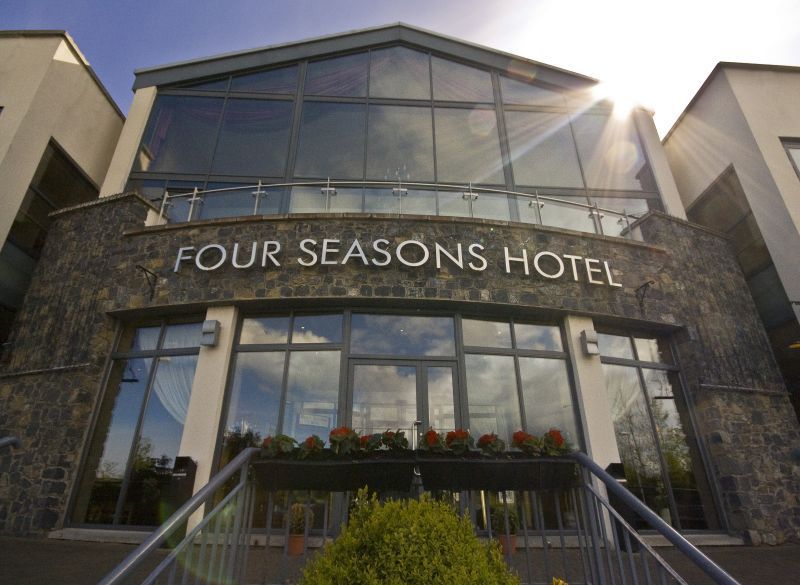Four Seasons Hotel, Spa&Leisure Club Carlingford Extérieur photo
